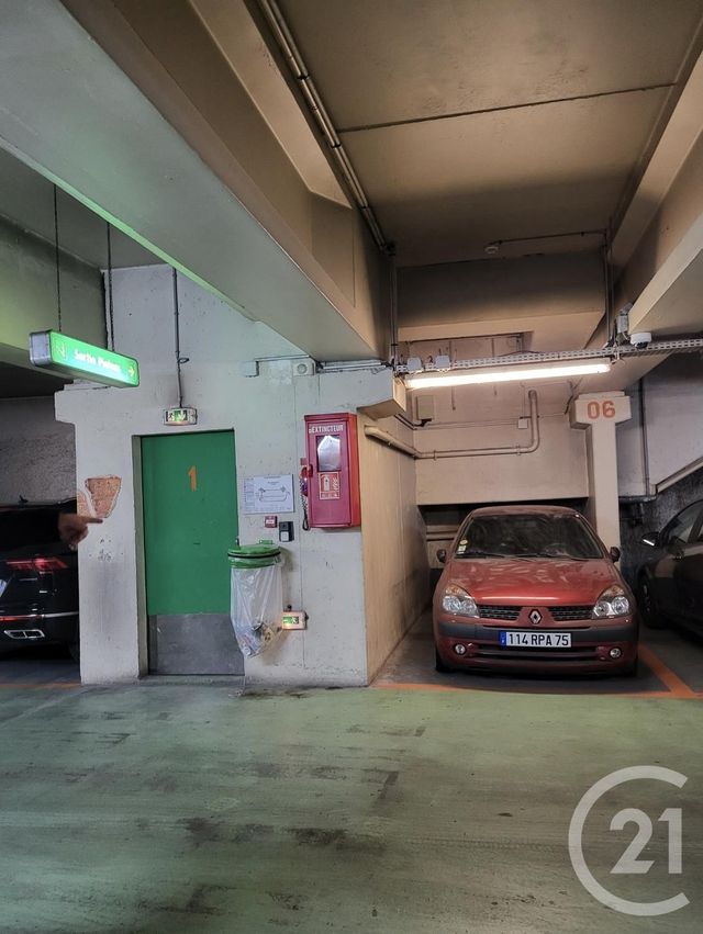 parking à vendre - 11.0 m2 - PARIS - 75006 - ILE-DE-FRANCE - Century 21 Agence Luxembourg